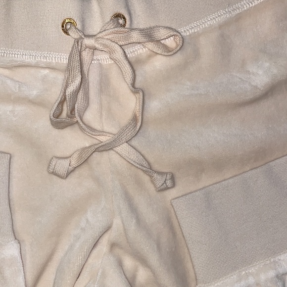 Juicy Couture velour cream zuma pant size large - Picture 3 of 14